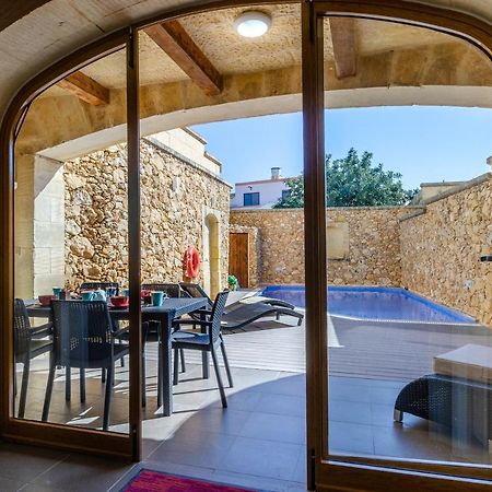 A Popular Pet Friendly Villa With A Pool, Gozo Xagħra Екстериор снимка