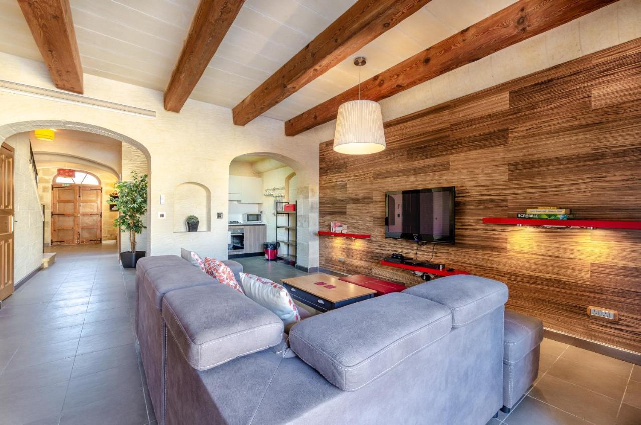 A Popular Pet Friendly Villa With A Pool, Gozo Xagħra Екстериор снимка