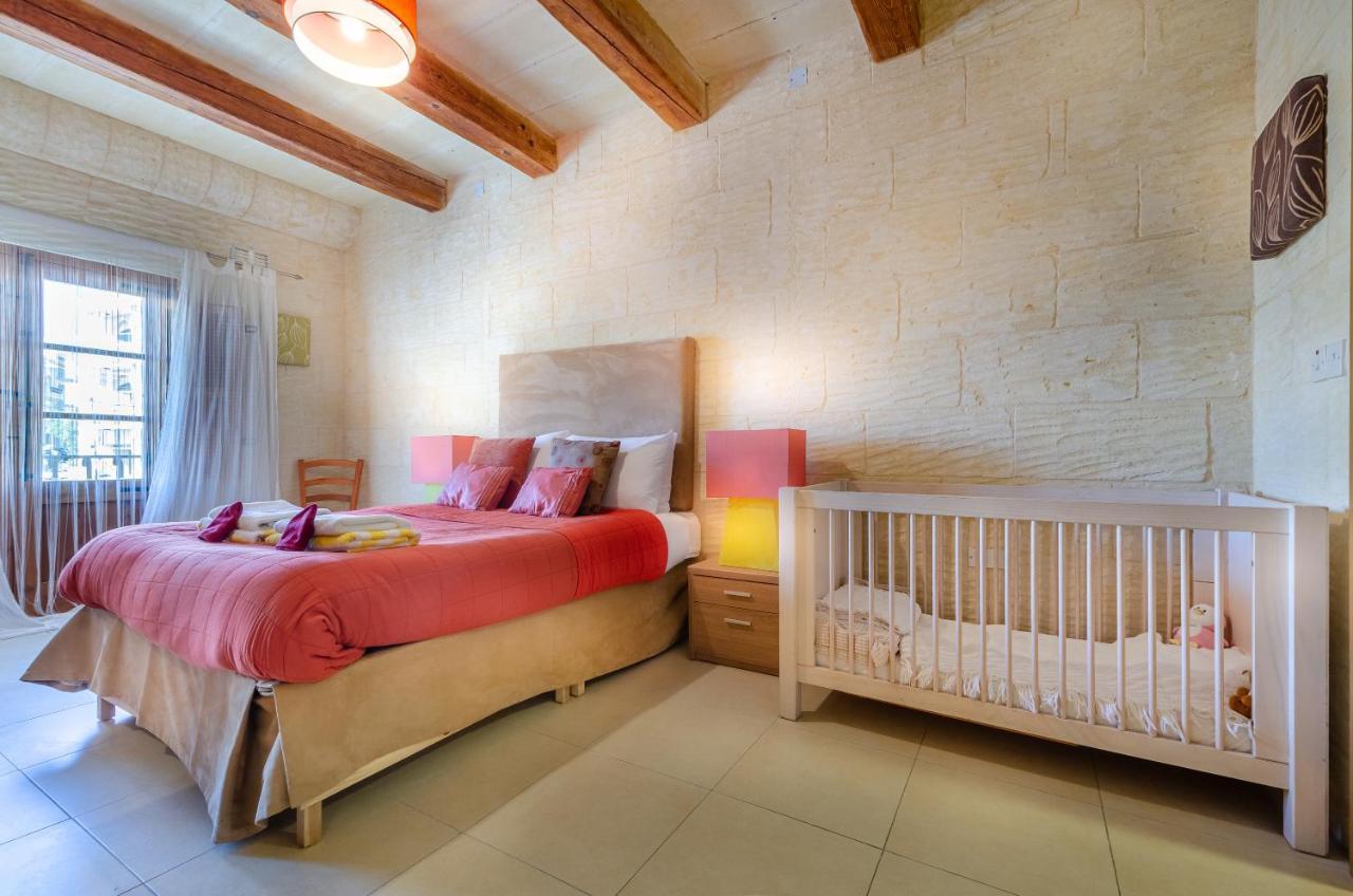 A Popular Pet Friendly Villa With A Pool, Gozo Xagħra Екстериор снимка